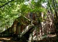 ospedale abbandonato hart island