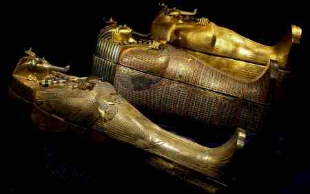 3 sarcofagi d'oro di tutankhamon